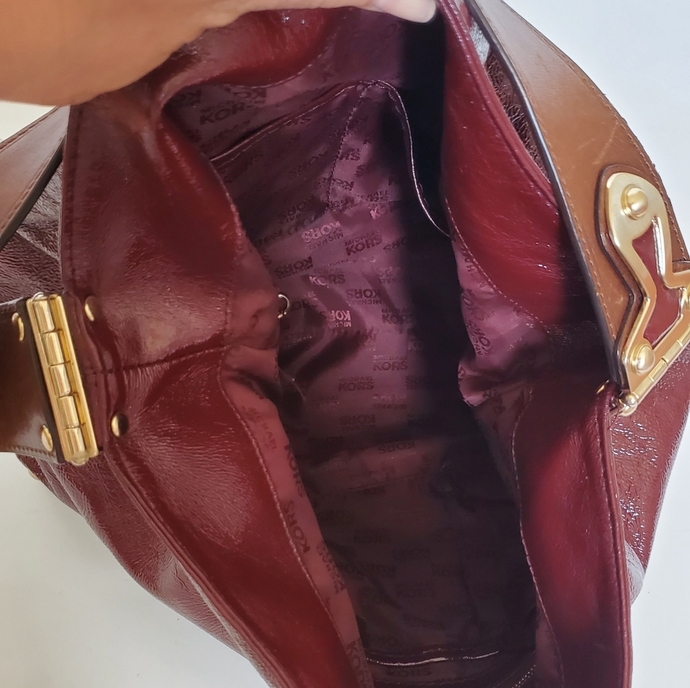 🎀Michael Kors Hobo Bag🎀 - Picture 5 of 11